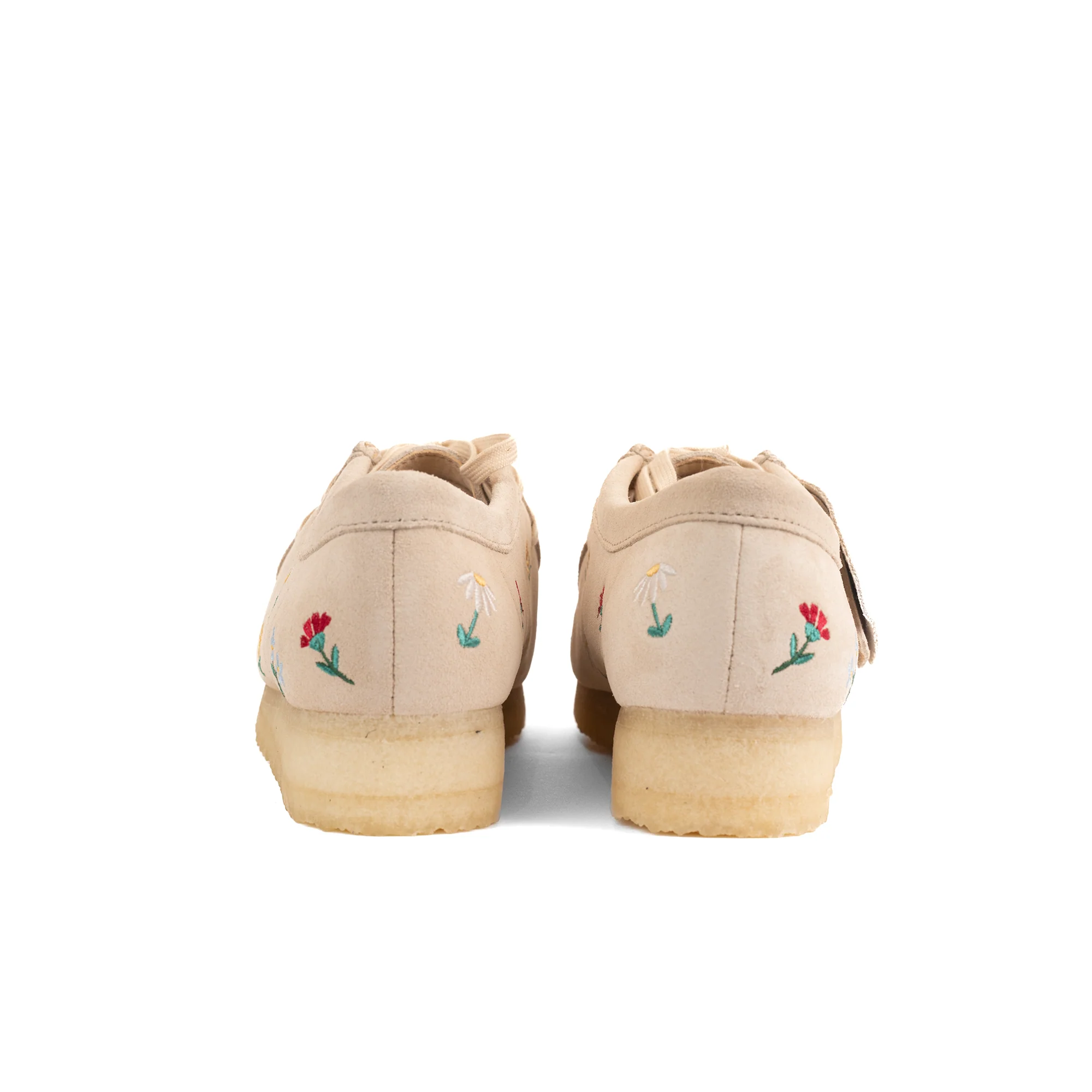 CLARKS WALLABEE - TAUPE EMBROIDERY - Image 4