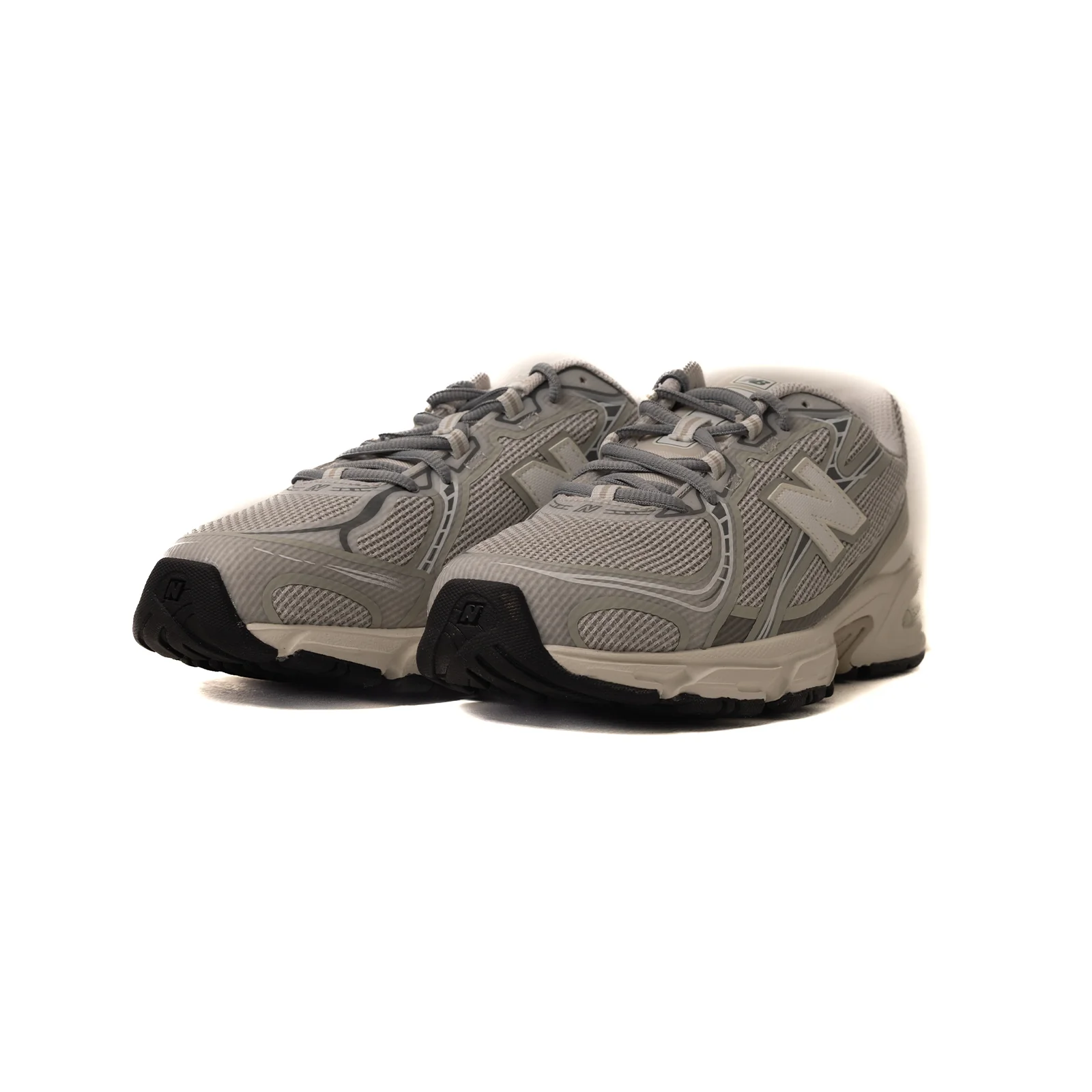 New Balance 740 - Grey - Image 2