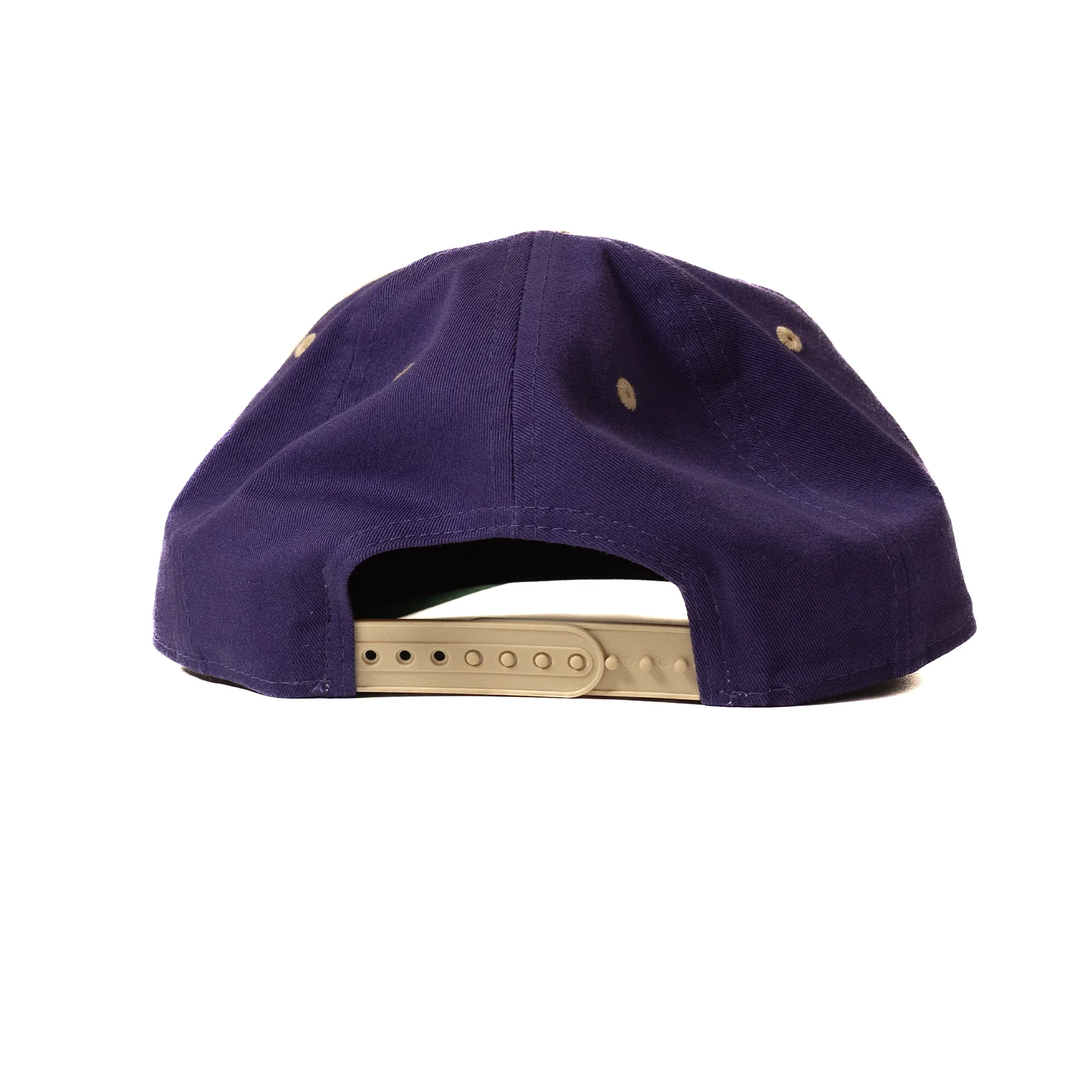 New Era Washington Huskies March Madness 19Twenty Adjustable Hat - Image 3