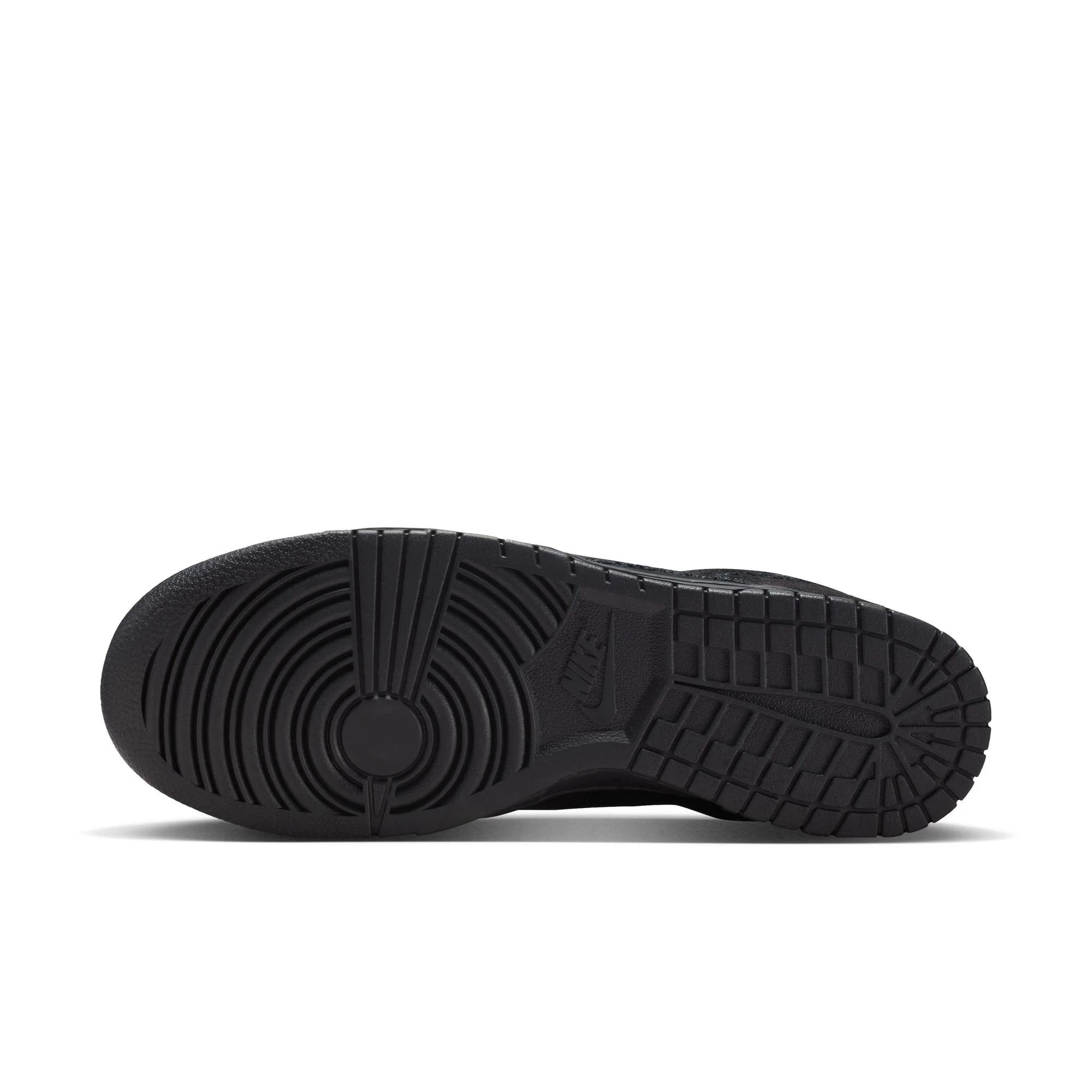NIKE DUNK LOW RETRO SE - BLACK ON BLACK - Image 5