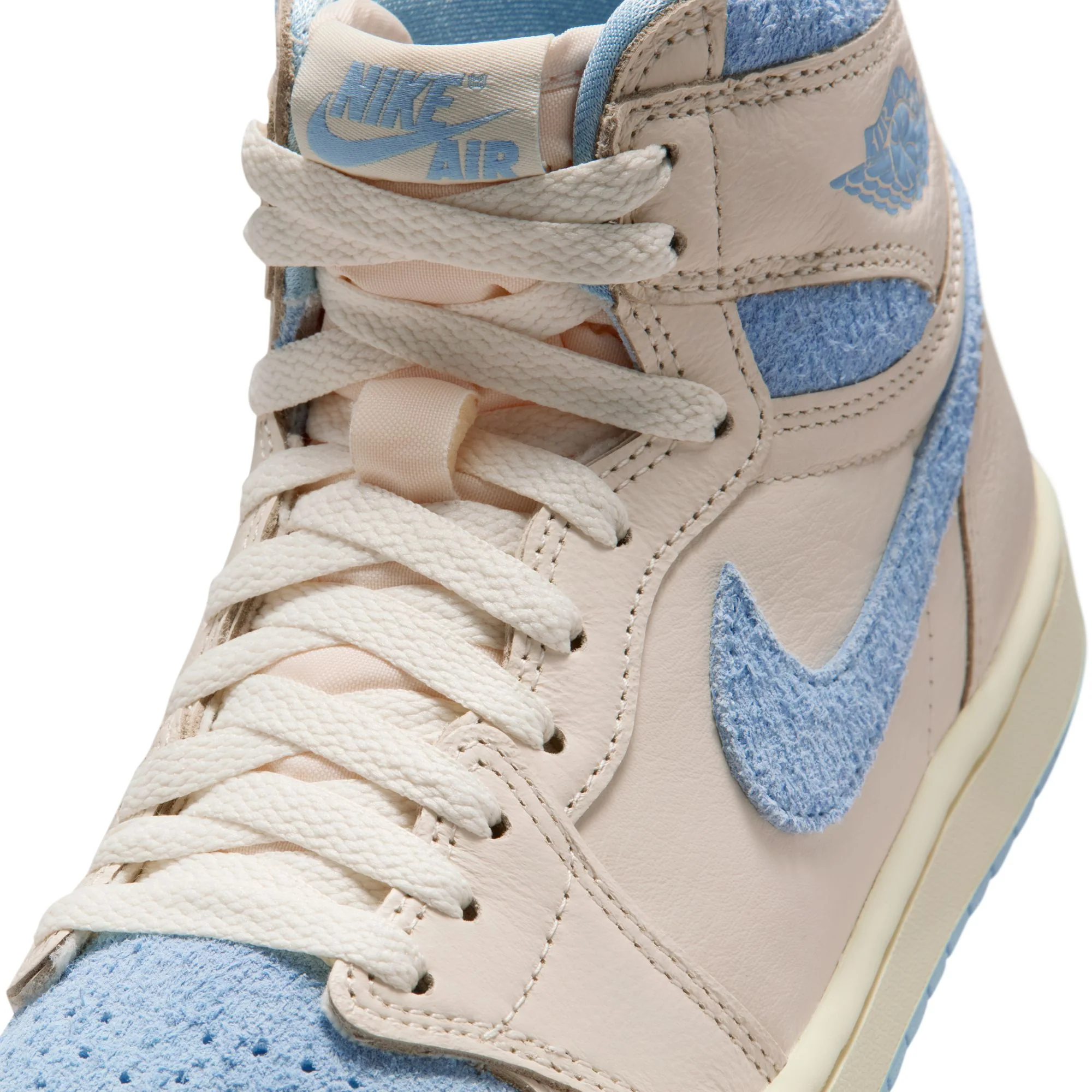 WMNS AIR JORDAN 1 RETRO HI OG - PALE IVORY - Image 6