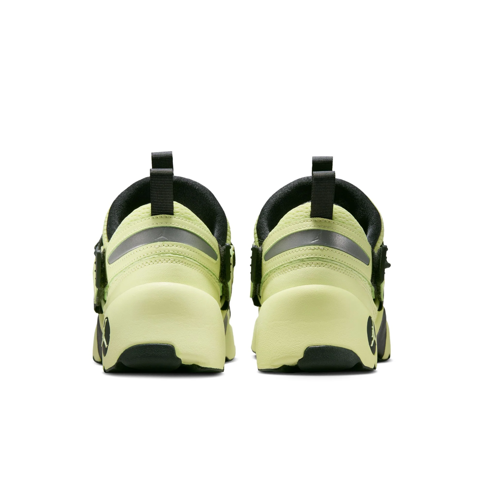 WMNS JORDAN TRUNNER LX - LUMINOUS GREEN - Image 4