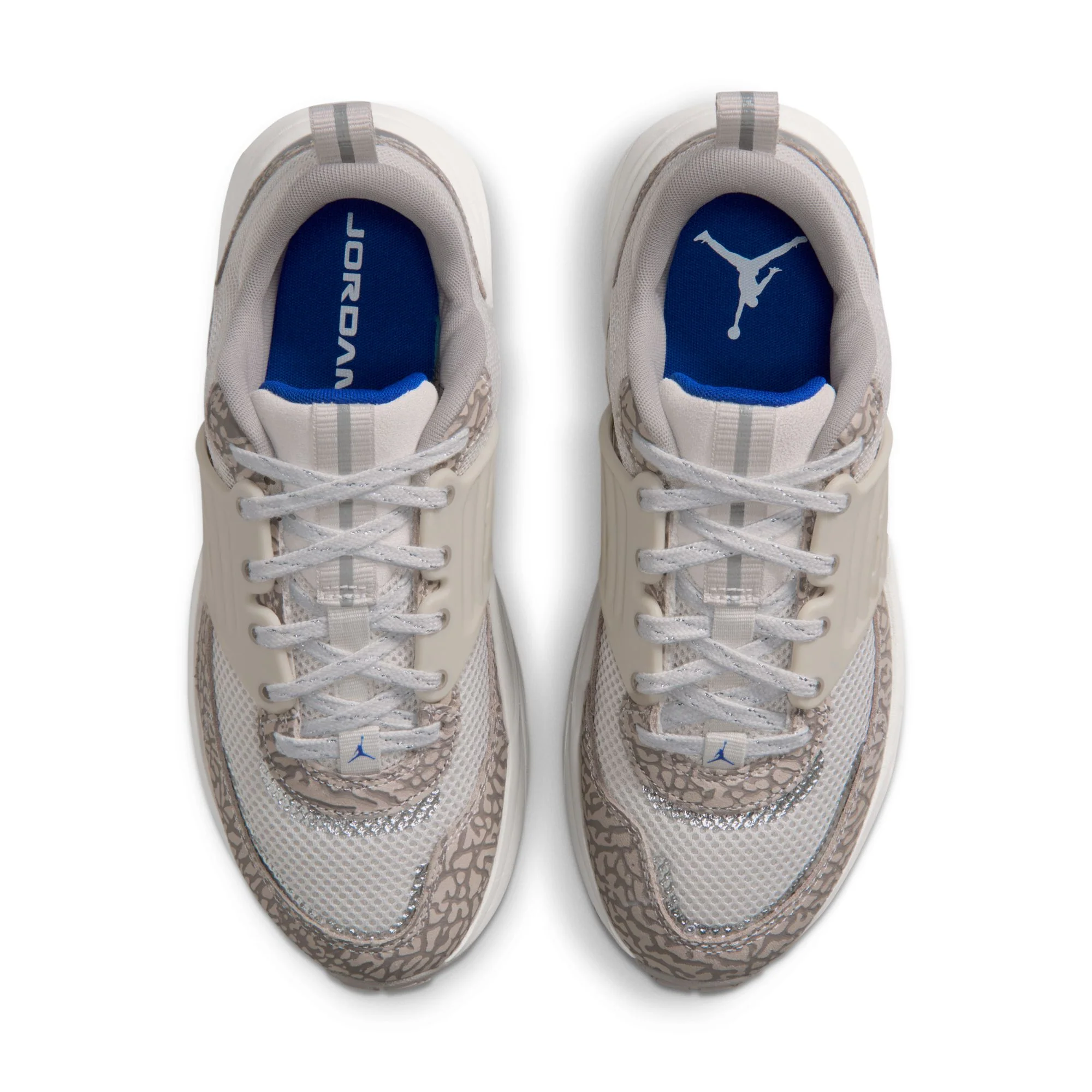 WMNS JORDAN TRUNNER O/S - GAMMA GREY - Image 4